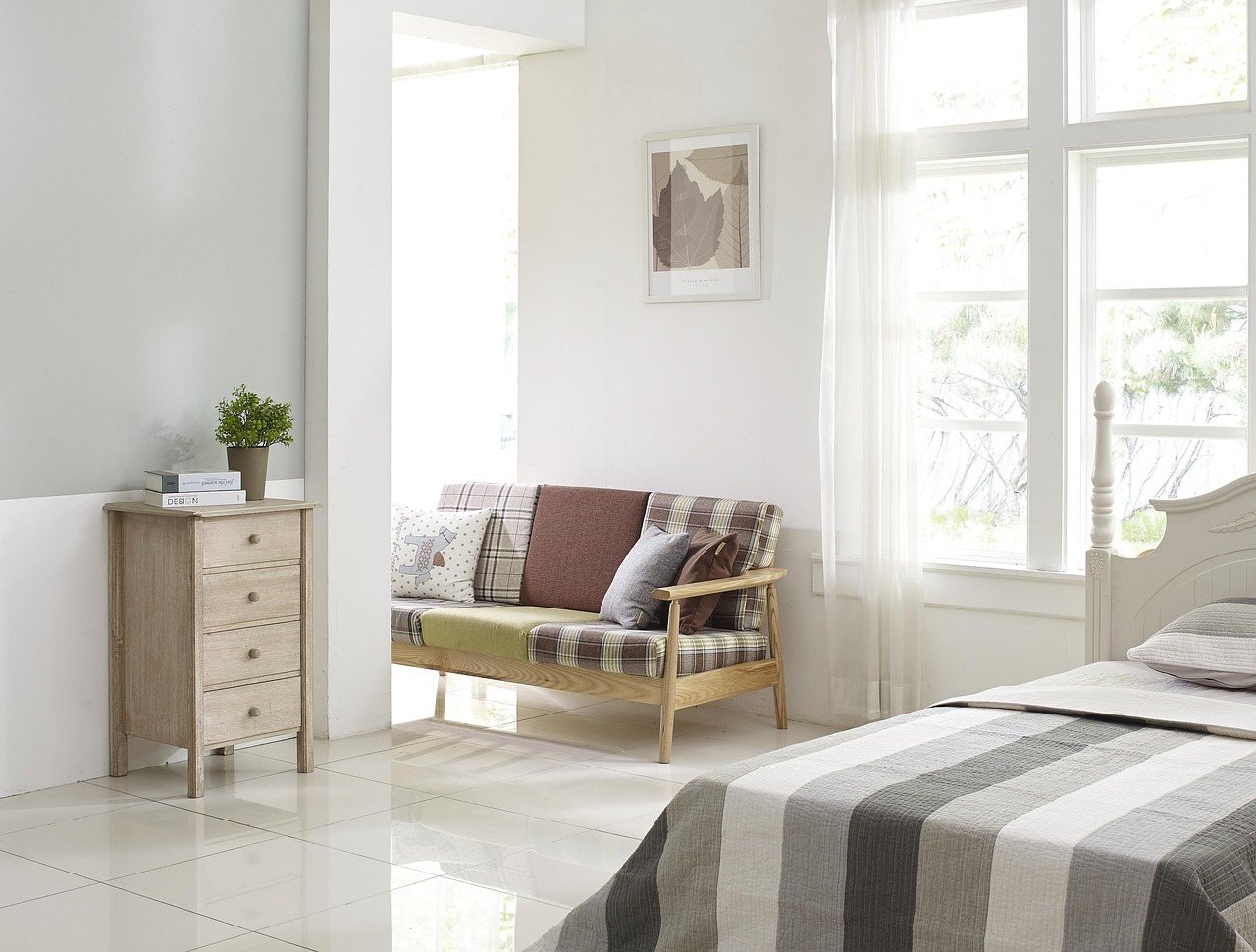 Tienerkamerinrichting met smart home oplossingen.