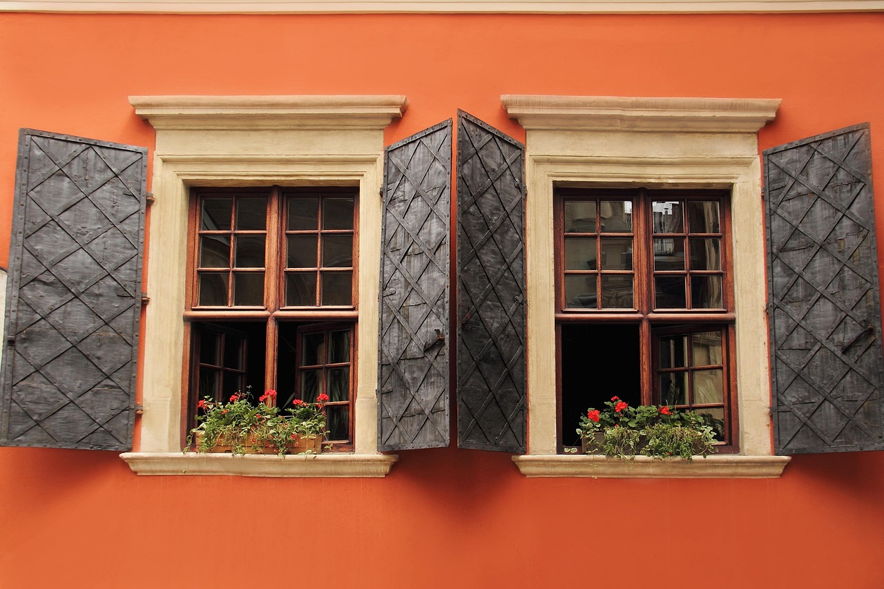 Buitenkeuken met gerecyclede materialen en planten. Buitenkeuken met gerecyclede materialen en planten.